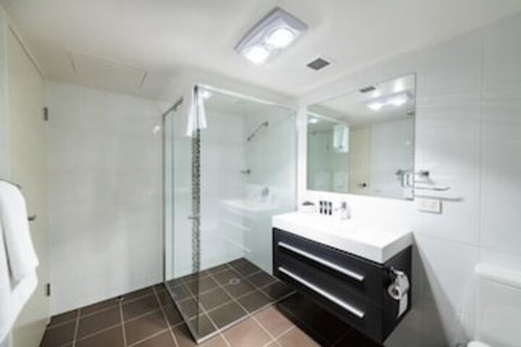 Accommodate Canberra - Century - Accommodation Brisbane 6