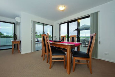 Accommodate Canberra - Century - Accommodation Brisbane 0