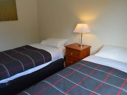 Freycinet Sands - Accommodation Brisbane 0