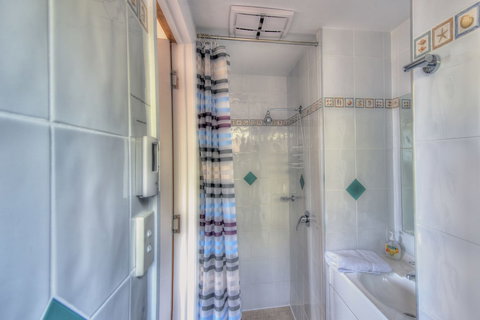 Dove On Freycinet - Accommodation Brisbane 6