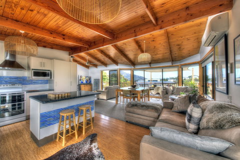 Dove On Freycinet - Accommodation Brisbane 1