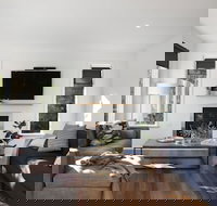 Azure - Accommodation Brisbane