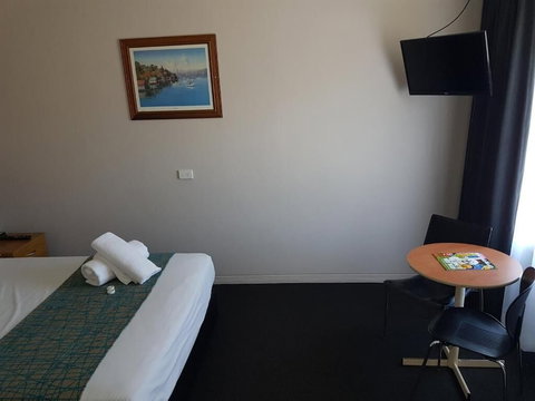 Gateshead Tavern Motel - Accommodation Brisbane 3