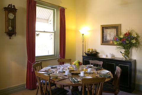 Foxgloves B & B - Accommodation Brisbane 6
