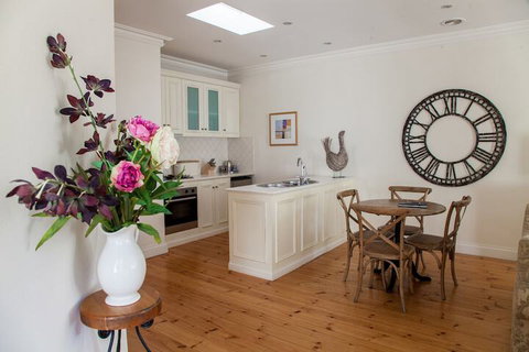 The Retreat At Stirling - Accommodation Brisbane 2