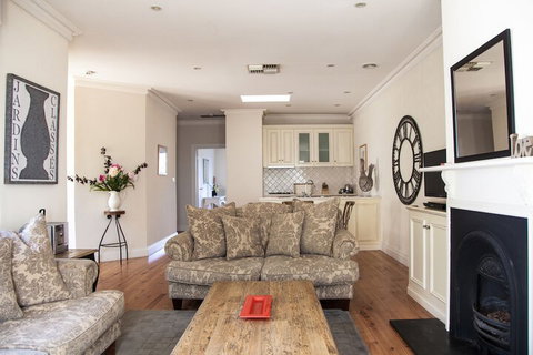 The Retreat At Stirling - Accommodation Brisbane 4