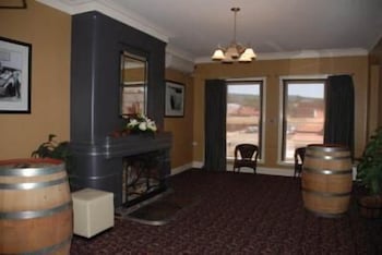 Alpine Hotel - Accommodation Brisbane 1