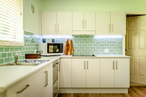 Alarks Nest - Accommodation Brisbane 2