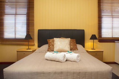 Yandina Hotel - Accommodation Brisbane 4