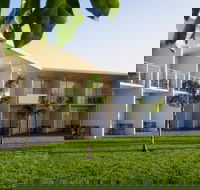 Country Roads Motor Inn Dysart - Accommodation Brisbane