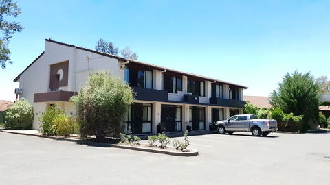 All Seasons Motel Armidale - Accommodation Brisbane 0