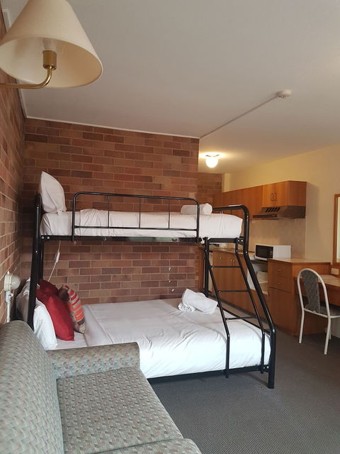 All Seasons Motel Armidale - Accommodation Brisbane 3