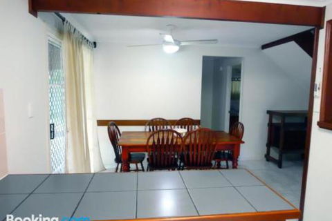 Wyndham Lodge - Accommodation Brisbane 4