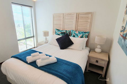 Scarborough Beach Front Resort Shell 4 - Accommodation Brisbane 3
