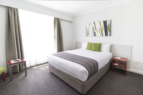 Abode Narrabundah - Accommodation Brisbane 5