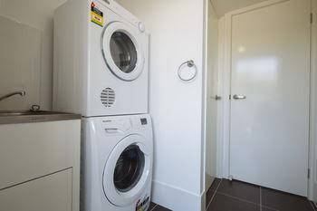 Bowen Residences - Accommodation Brisbane 0