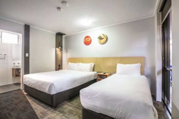 Doonside NSW Accommodation Brisbane