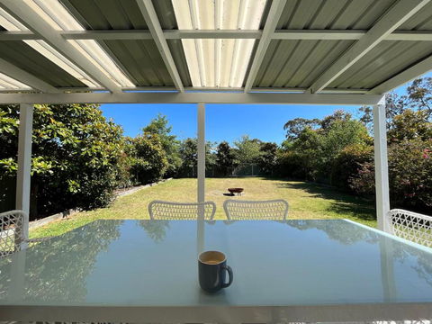 Hayes Beach House Jervis Bay Pet Friendly Award Winner Fireplace - Accommodation Brisbane 1