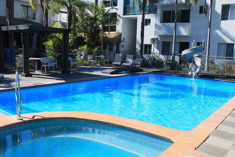 Ocean Side Hawks Nest - Accommodation Brisbane 3