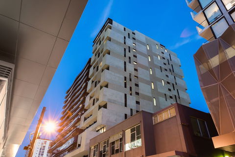 District South Yarra - Accommodation Brisbane 1