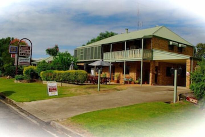Monkland QLD Accommodation Brisbane