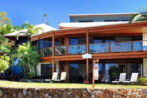 Airlie Waterfront Bed & Breakfast - Accommodation Brisbane 1