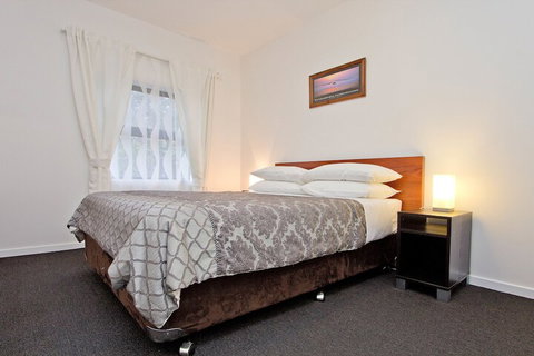 Atlantic West Beach Apartments - Accommodation Brisbane 4
