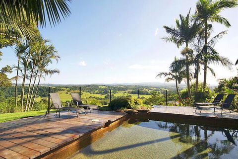 Suzanne S Hideaway - Accommodation Brisbane 7