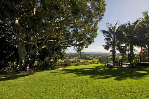 Suzanne S Hideaway - Accommodation Brisbane 5