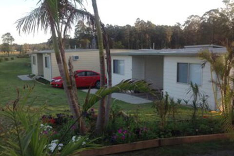 Australian Motor Homes Tourist Park - Accommodation Brisbane 1
