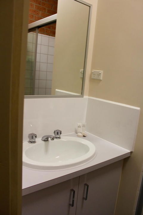 Cranbourne Motor Inn - Accommodation Brisbane 5