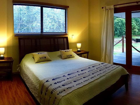 Coconut Beach House - Accommodation Brisbane 3