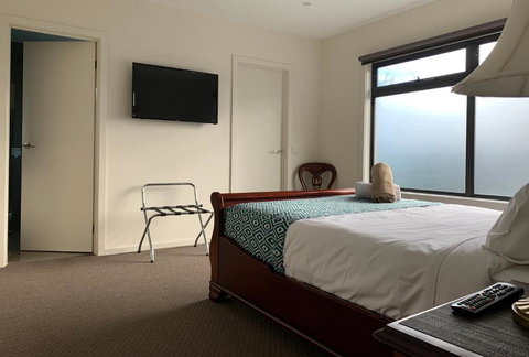 Champagne Stays Apartment - Accommodation Brisbane 4