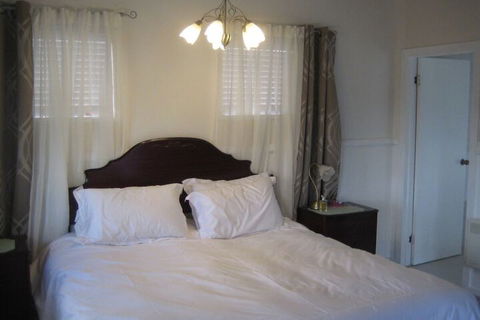 Glen Aplin Gardens B&B - Accommodation Brisbane 7