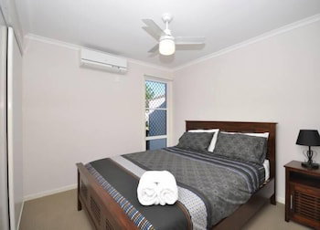 Capricorn Villas - Accommodation Brisbane 4