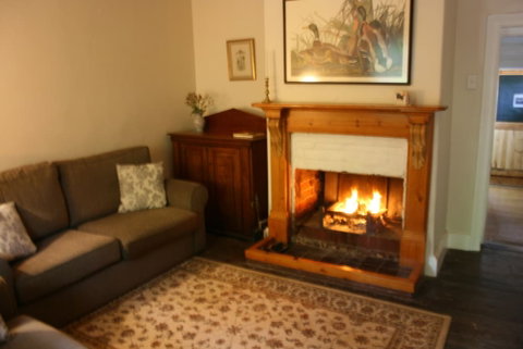 Brickendon - Accommodation Brisbane 0