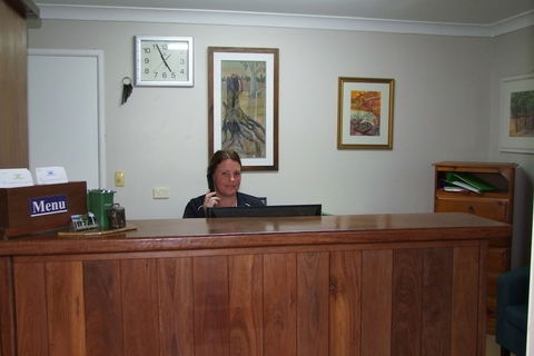 Acacia Motel - Accommodation Brisbane 4