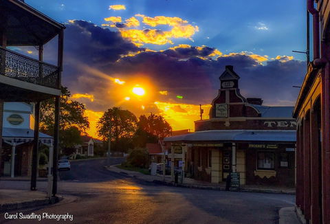 Ten Dollar Town Motel - Accommodation Brisbane 3