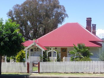 Tenterfield Cottage Holiday House - Accommodation Brisbane 1