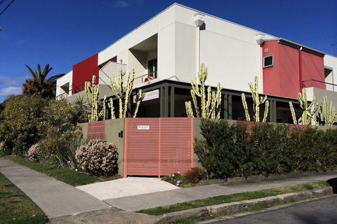 Chaucer Palms Boutique Bed & Breakfast - Accommodation Brisbane 2