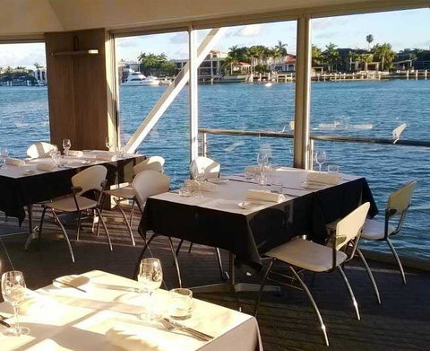 SEE Restaurant - Accommodation Brisbane 6