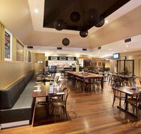 Blackburn Hotel - Accommodation Brisbane