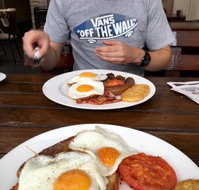 Degani Bakery - Cafe