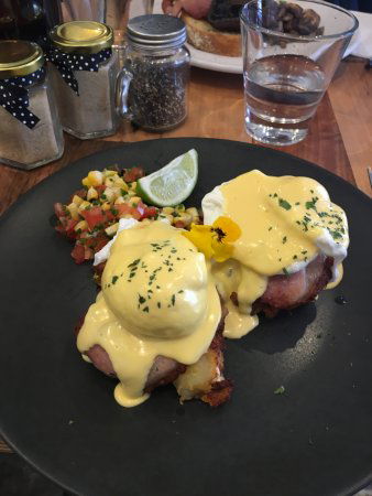 Salted Caramel Coffee & Eatery - Accommodation Brisbane 0