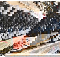 Red Hill Wine Collective