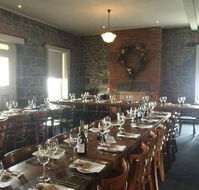 Royal George Hotel - Accommodation Brisbane