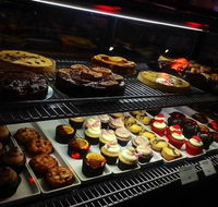 Frou Frou Patisserie - Accommodation Brisbane