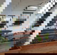 Garage - Accommodation Brisbane