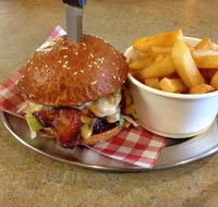 Piping Hot Chicken and Burger Grill - Accommodation Brisbane