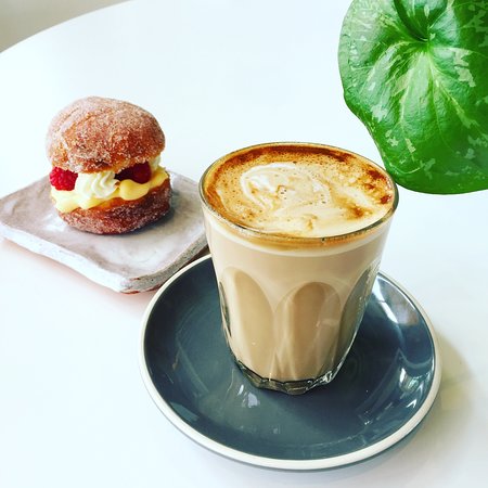 Tallangatta East ACT Accommodation Brisbane